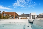 Jacuzzi