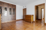 Room (1)